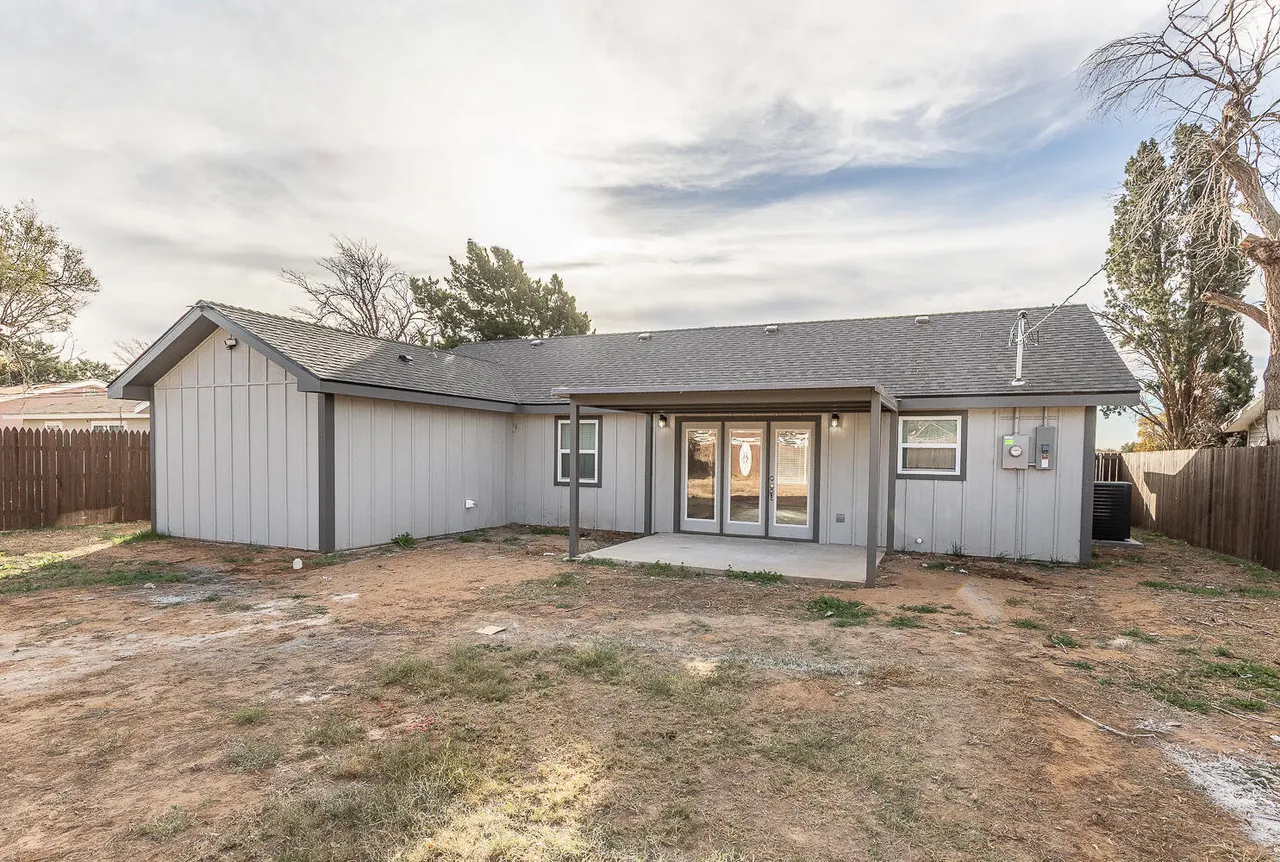Photo 23 — 2627 Parkway Drive, Lubbock, TX 79403
