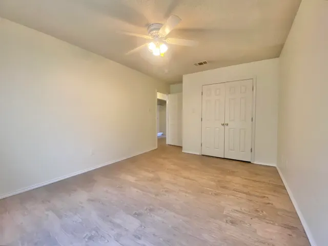 Photo 8 — 6320 7th Street, Lubbock, TX 79416