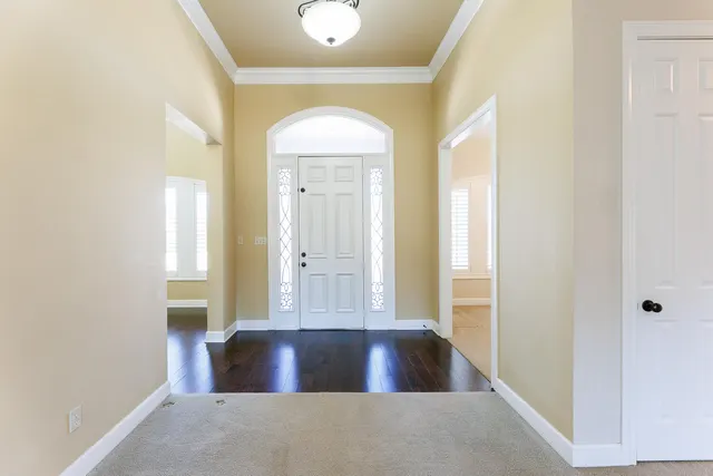 Photo 6 — 7707 La Salle Avenue, Lubbock, TX 79424