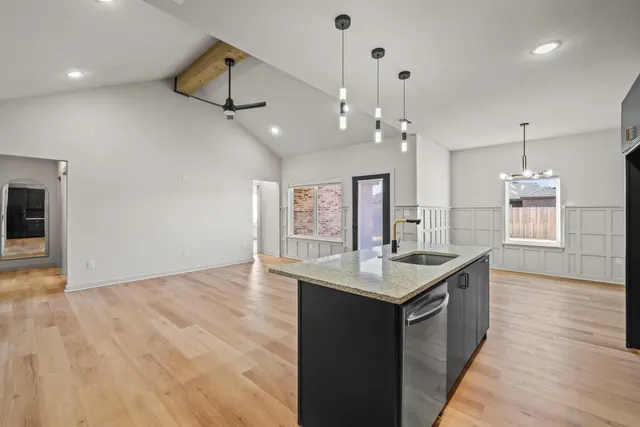 Photo 5 — 6905 13th Street, Lubbock, TX 79416
