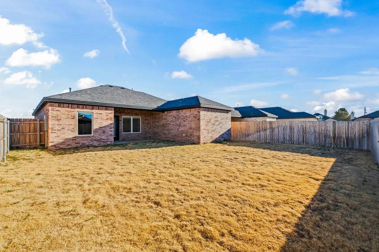 Photo 19 — 6905 13th Street, Lubbock, TX 79416