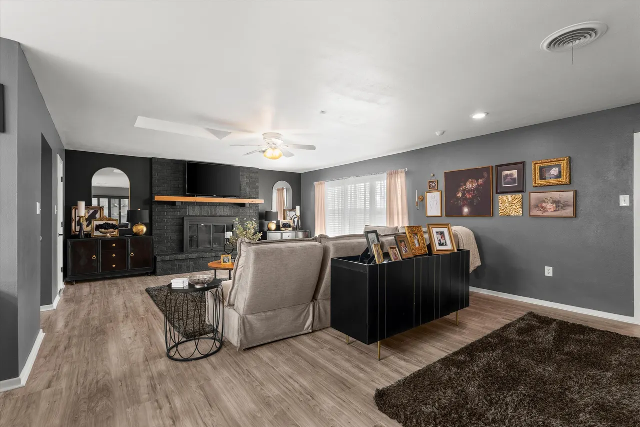 Photo 17 — 603 3rd Street, Plains, TX 79355