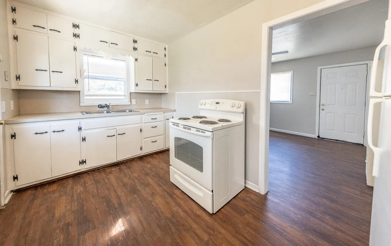 Photo 24 — 1101 65th Street, Lubbock, TX 79412