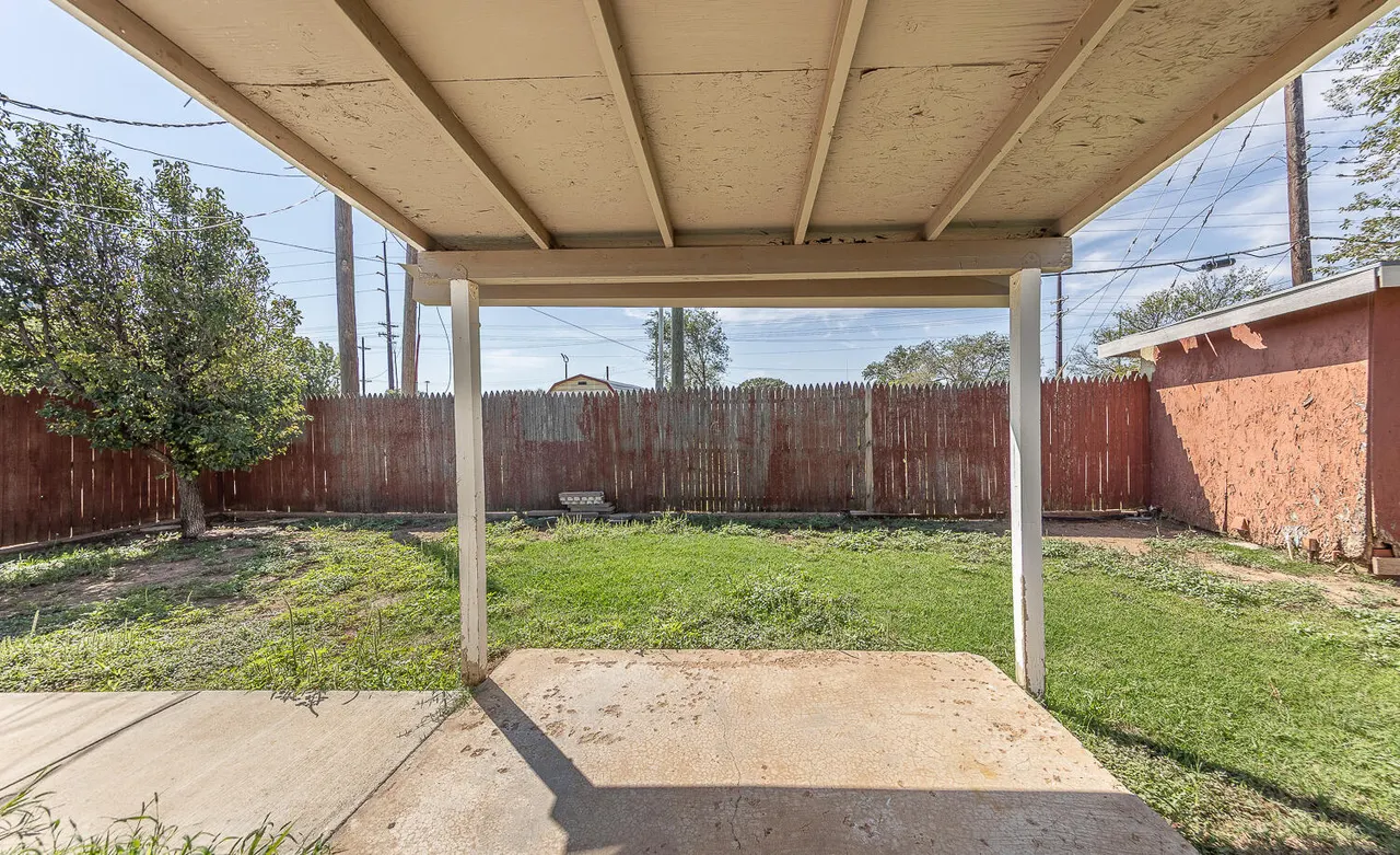 Photo 25 — 1101 65th Street, Lubbock, TX 79412
