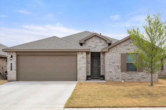 Photo 2 — 2311 149th Street, Lubbock, TX 79423