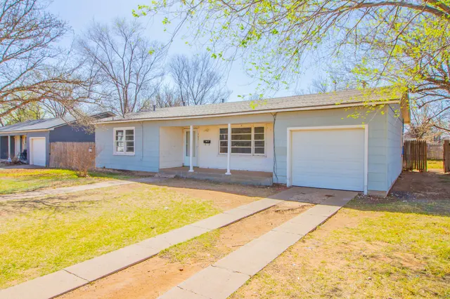 Photo 2 — 4621 35th Street, Lubbock, TX 79414