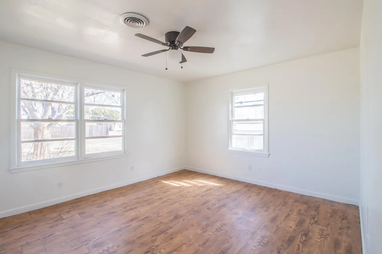 Photo 13 — 4621 35th Street, Lubbock, TX 79414