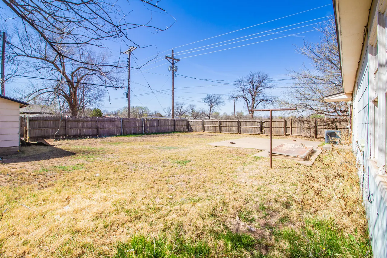 Photo 18 — 4621 35th Street, Lubbock, TX 79414