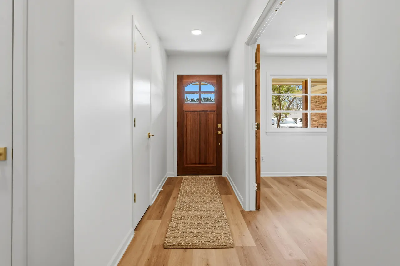 Photo 5 — 3414 62nd Street, Lubbock, TX 79413