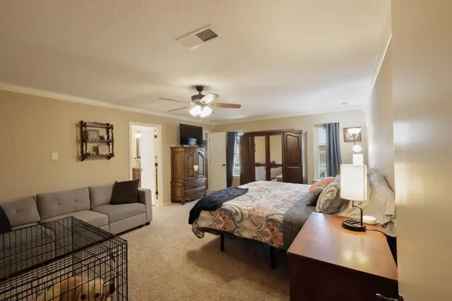 Photo 8 — 208 N Navasota Drive, Plainview, TX 79072
