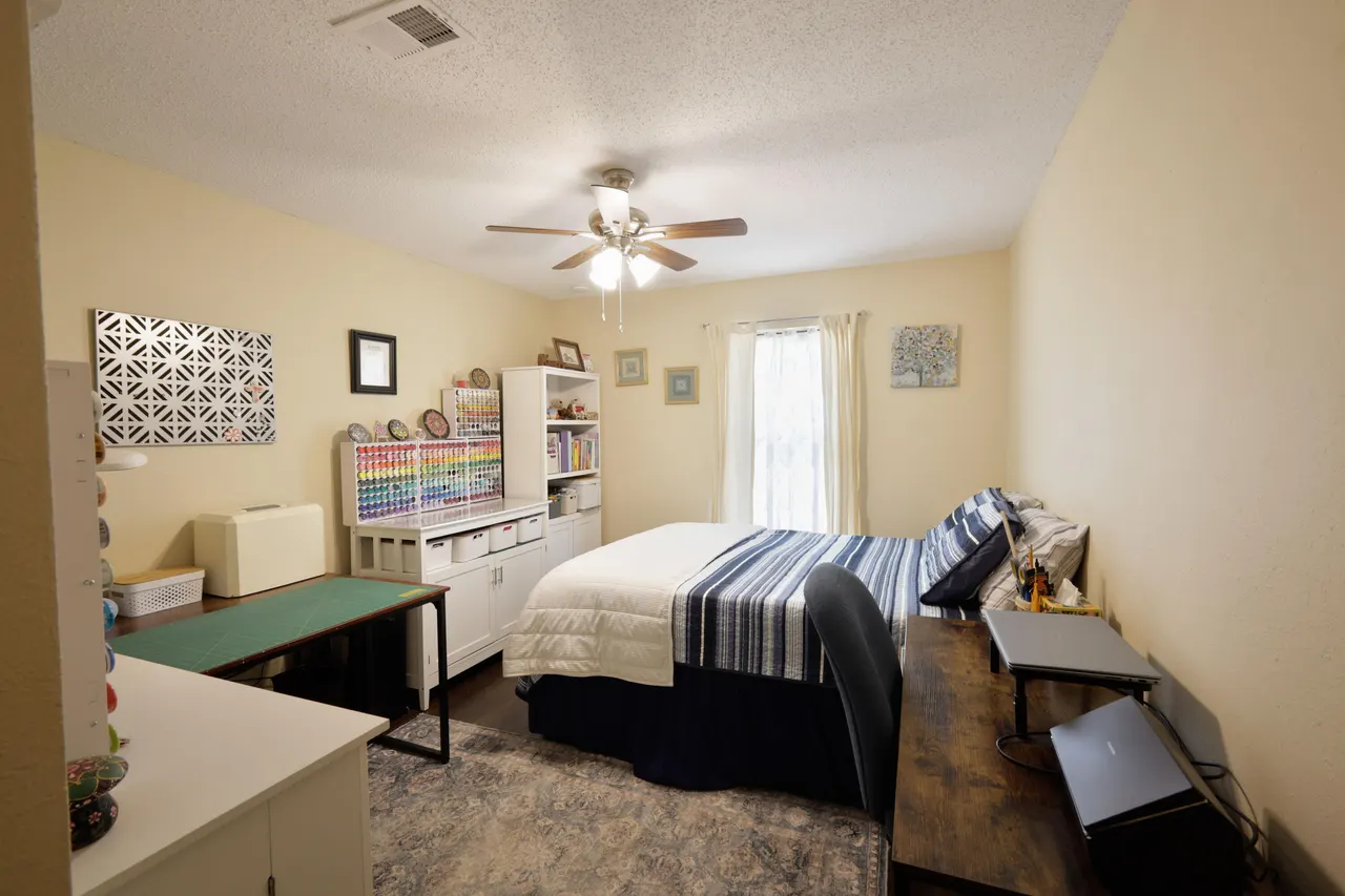 Photo 13 — 208 N Navasota Drive, Plainview, TX 79072