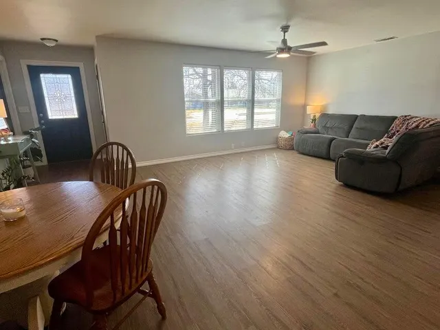Photo 5 — 1209 Xenia Street, Plainview, TX 79072