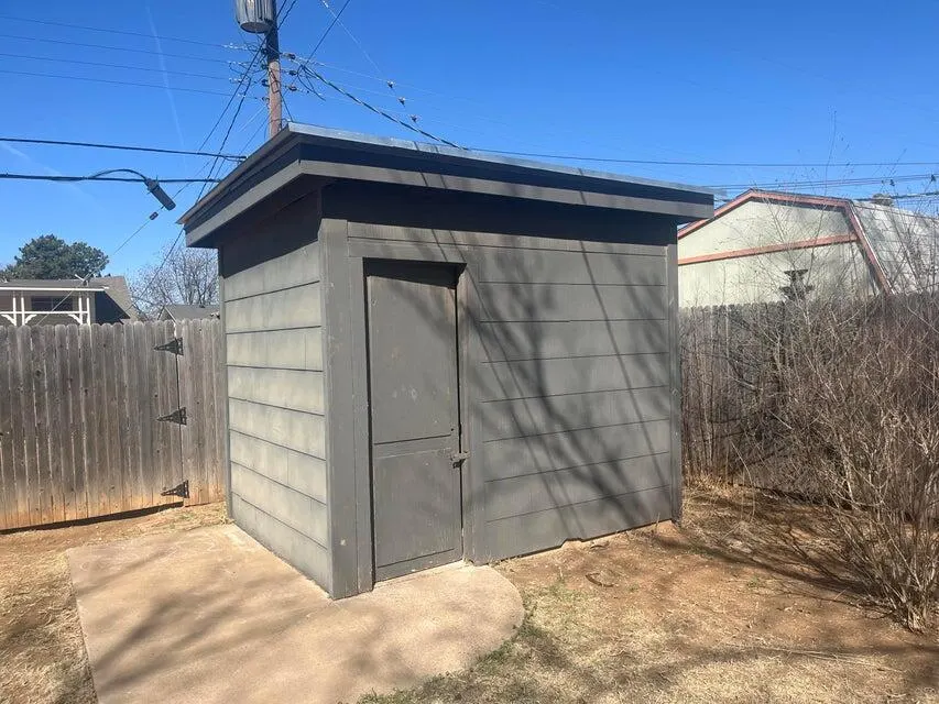 Photo 27 — 1209 Xenia Street, Plainview, TX 79072