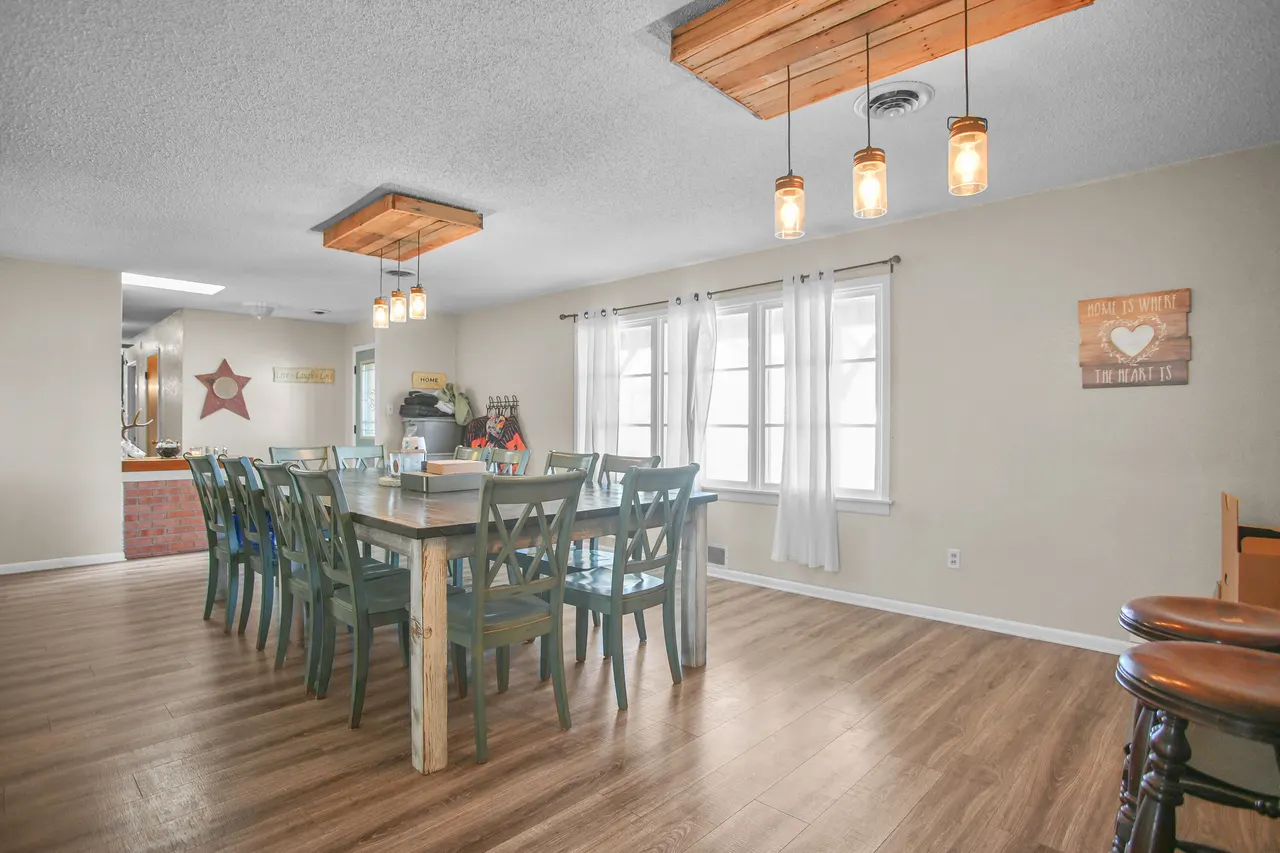 Photo 10 — 605 S Ayrshire Avenue, Crosbyton, TX 79322