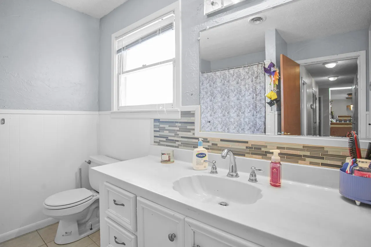 Photo 55 — 605 S Ayrshire Avenue, Crosbyton, TX 79322