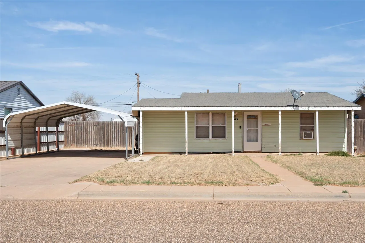 Photo 13 — 513 E Magnolia Avenue, Brownfield, TX 79316