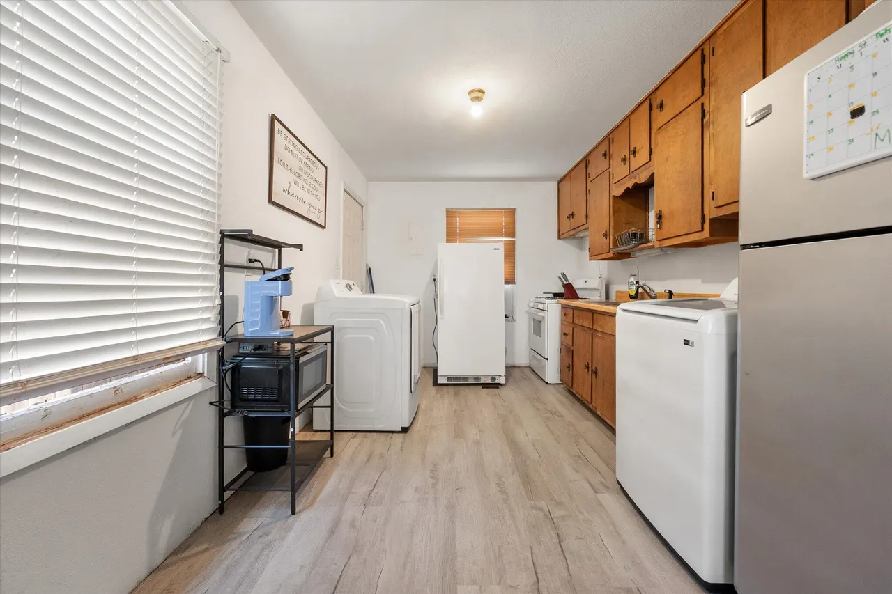 Photo 6 — 513 E Magnolia Avenue, Brownfield, TX 79316