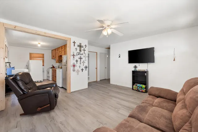 Photo 3 — 513 E Magnolia Avenue, Brownfield, TX 79316
