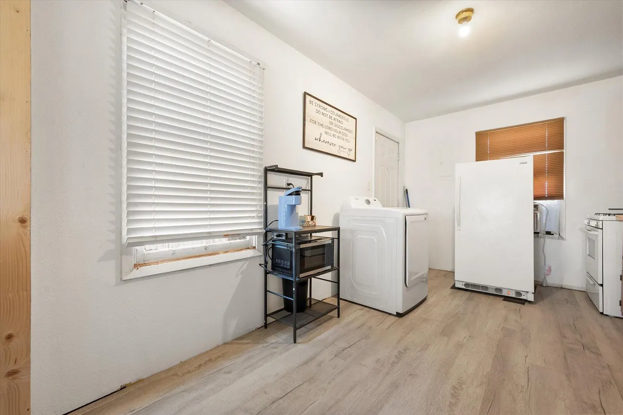 Photo 7 — 513 E Magnolia Avenue, Brownfield, TX 79316