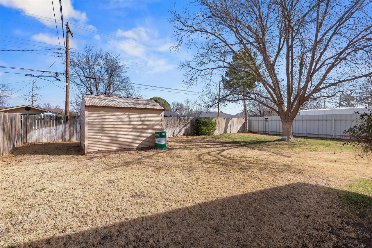 Photo 28 — 403 Poplar Street, Levelland, TX 79336