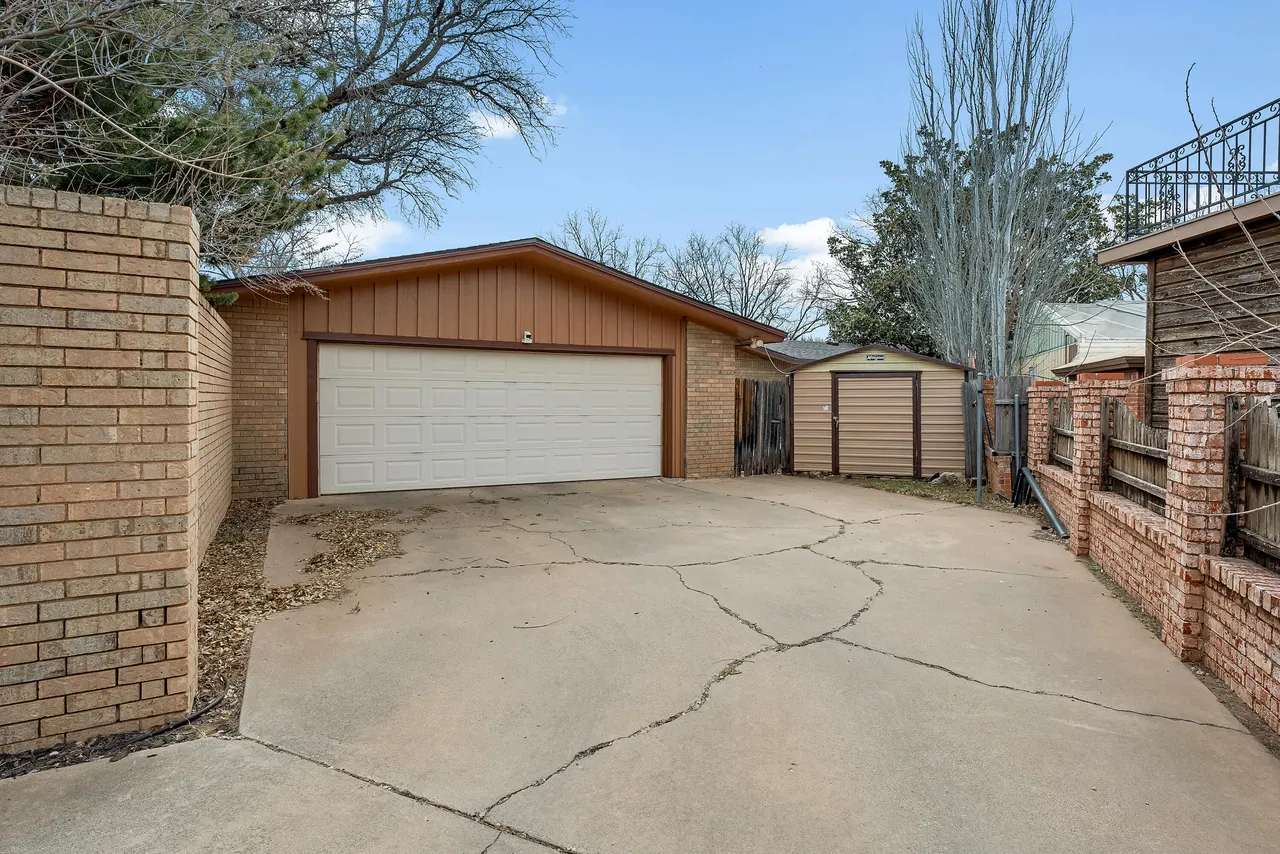 Photo 4 — 3807 68th Street, Lubbock, TX 79413