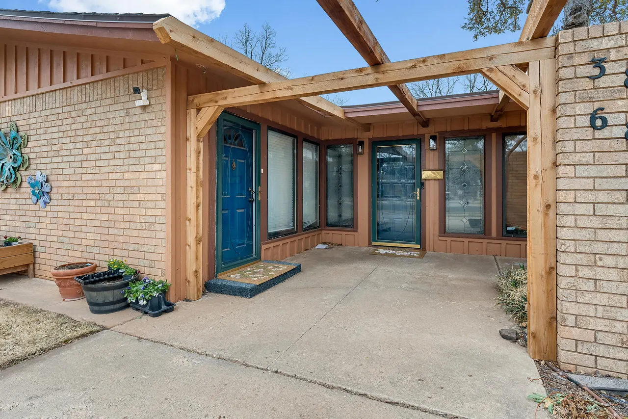 Photo 5 — 3807 68th Street, Lubbock, TX 79413