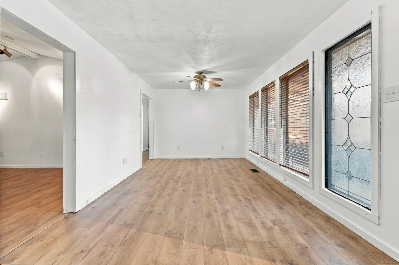 Photo 8 — 3807 68th Street, Lubbock, TX 79413