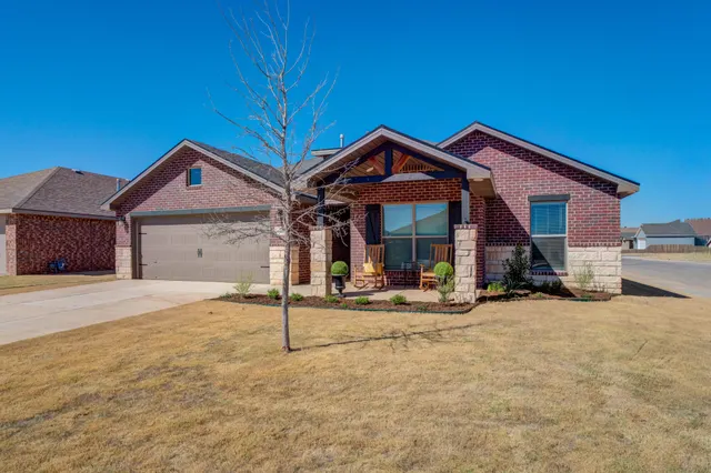 Photo 3 — 14102 Avenue R, Lubbock, TX 79423