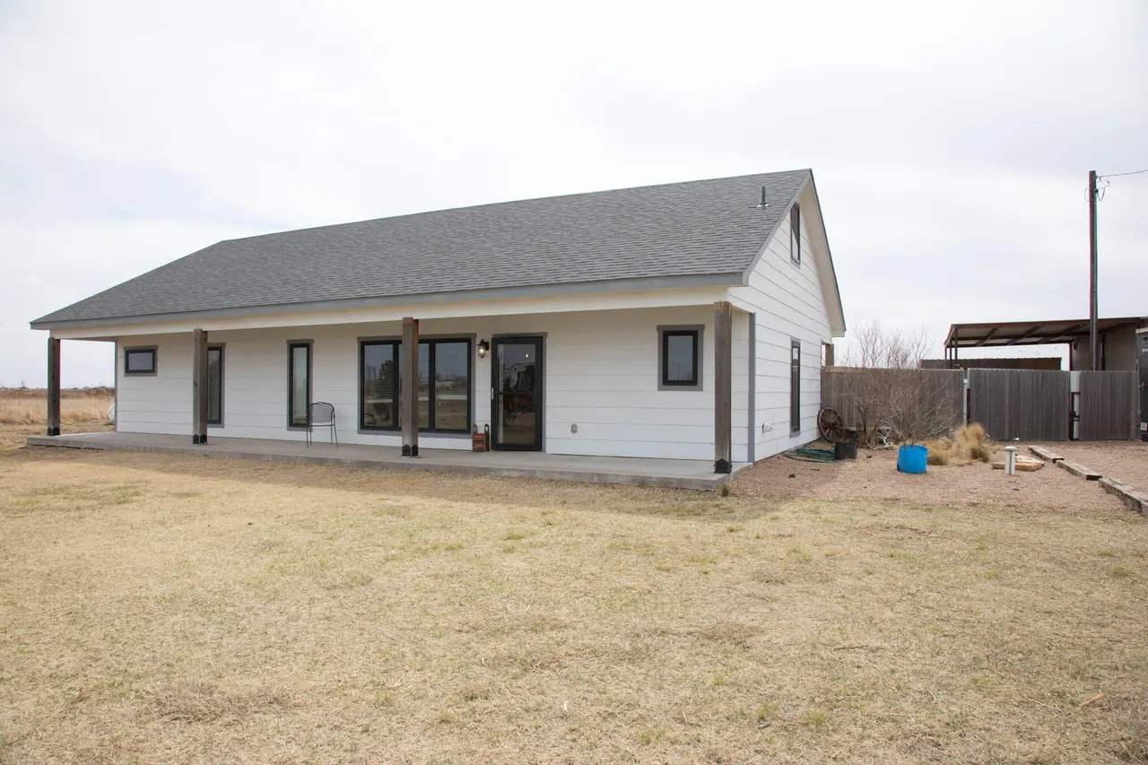Photo 2 — 3659 N FM 2130, Anton, TX 79313