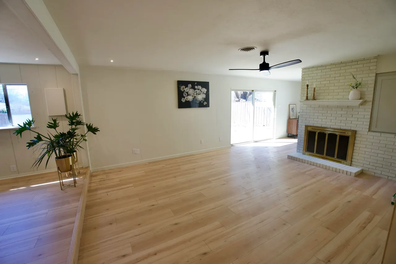 Photo 11 — 3625 59th Street, Lubbock, TX 79413