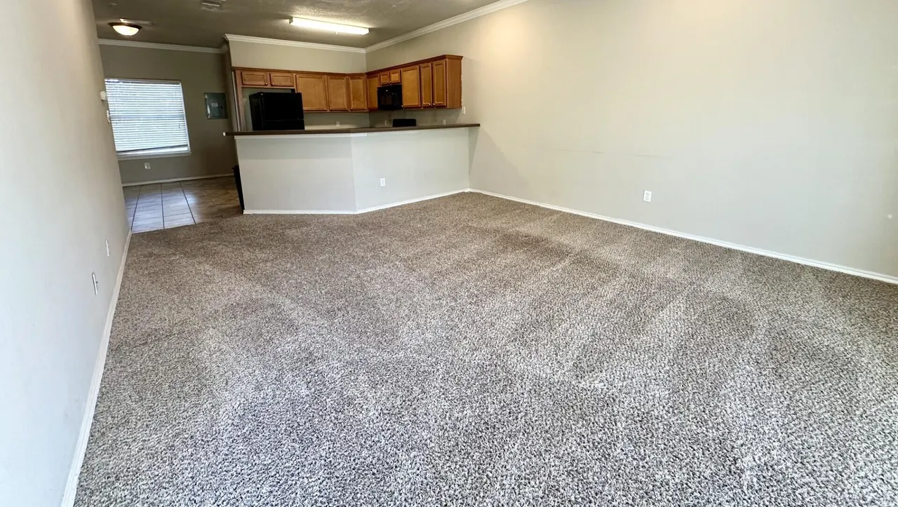 Photo 11 — 2106 Main Street APT 4, Lubbock, TX 79401