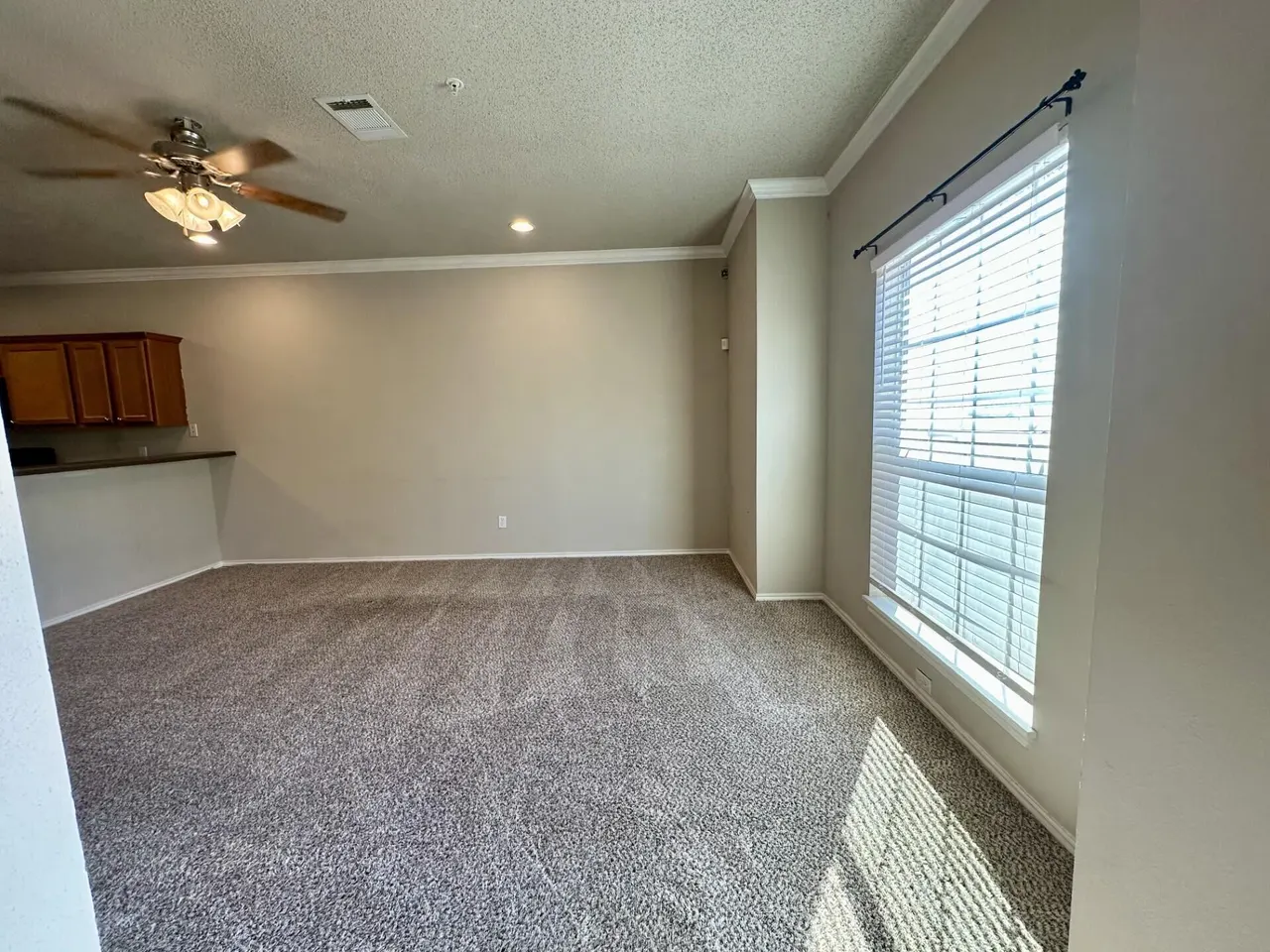 Photo 12 — 2106 Main Street APT 4, Lubbock, TX 79401