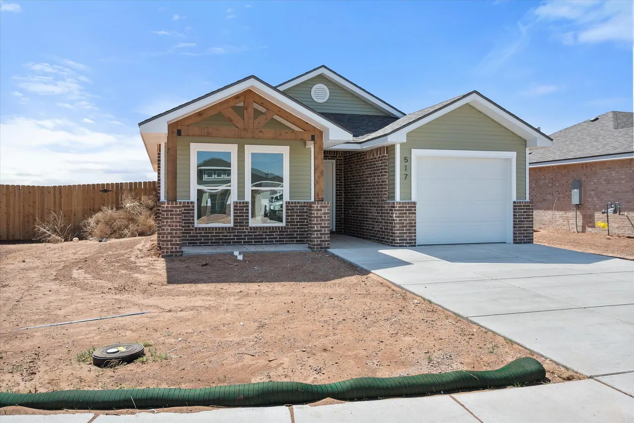 Front exterior — 517 E 24th Street, Wolfforth, TX 79382