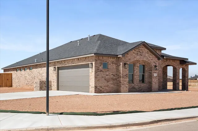 Photo 6 — 3213 Tractor Avenue, Wolfforth, TX 79382