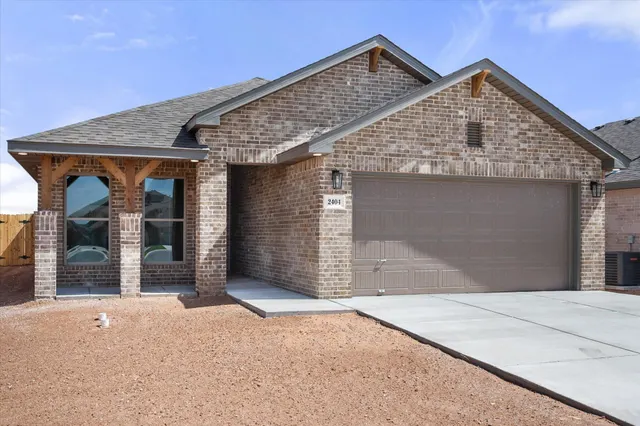 Photo 4 — 2404 Bryan Avenue, Wolfforth, TX 79382