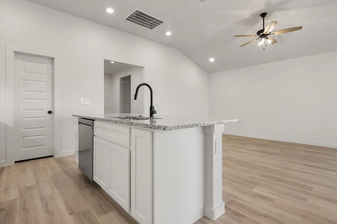 Photo 14 — 2404 Bryan Avenue, Wolfforth, TX 79382