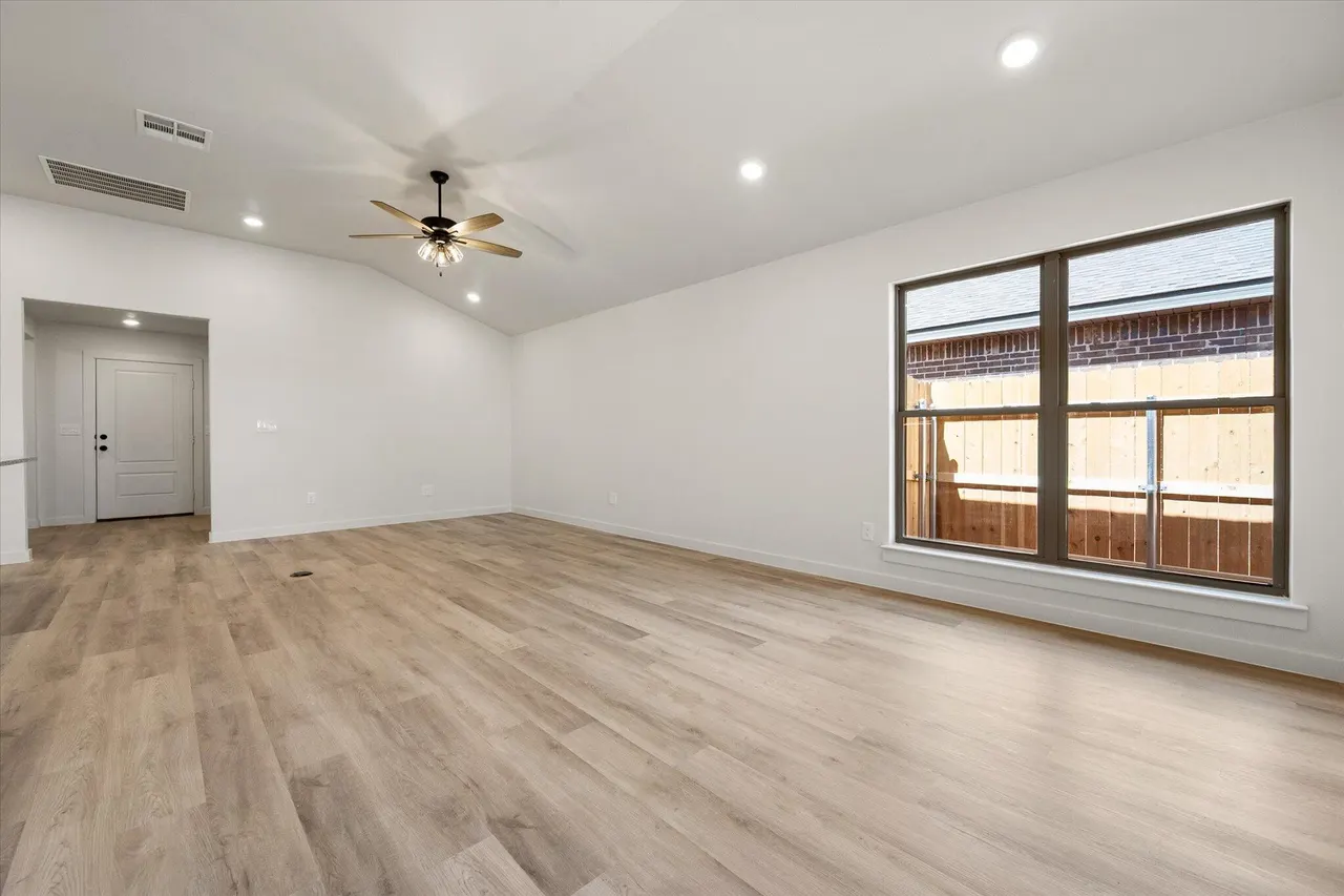 Photo 7 — 2404 Bryan Avenue, Wolfforth, TX 79382