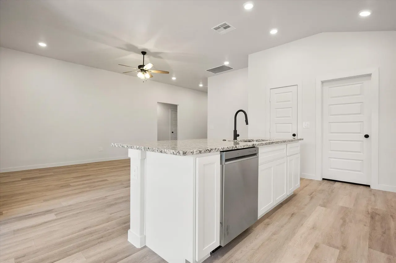 Photo 13 — 2403 Bryan Avenue, Wolfforth, TX 79382