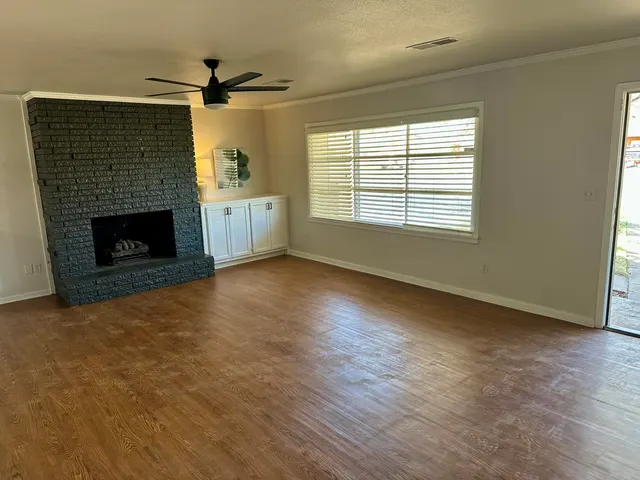 Photo 6 — 2703 38th Street, Lubbock, TX 79413