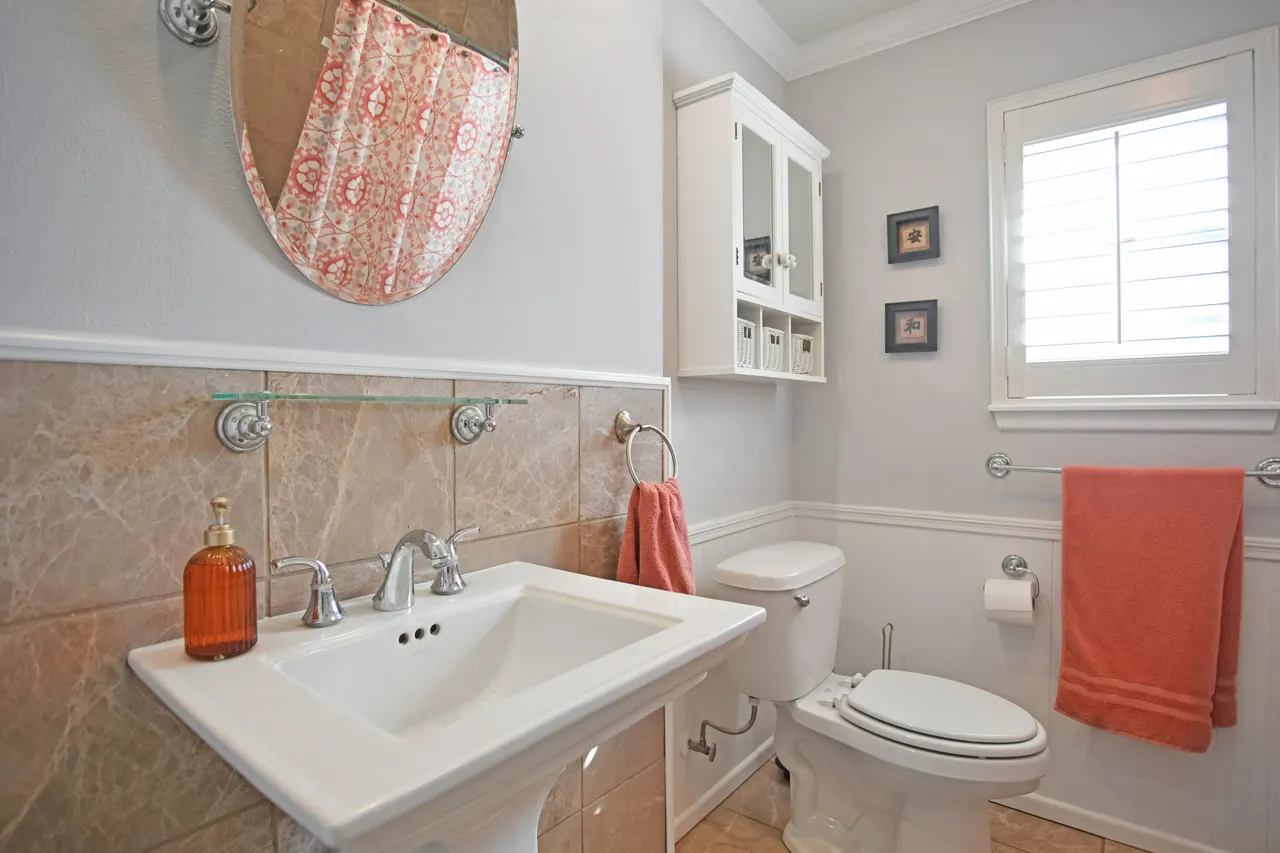 Photo 14 — 4327 57th Street, Lubbock, TX 79413
