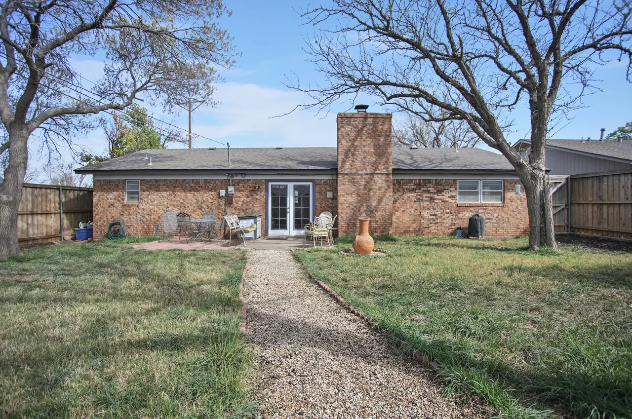 Photo 24 — 4327 57th Street, Lubbock, TX 79413