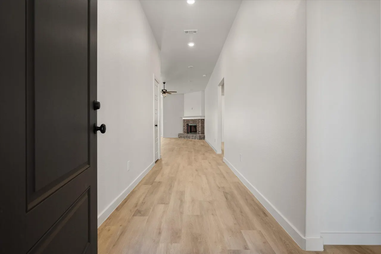 Photo 5 — 12004 Iola Drive, Lubbock, TX 79424