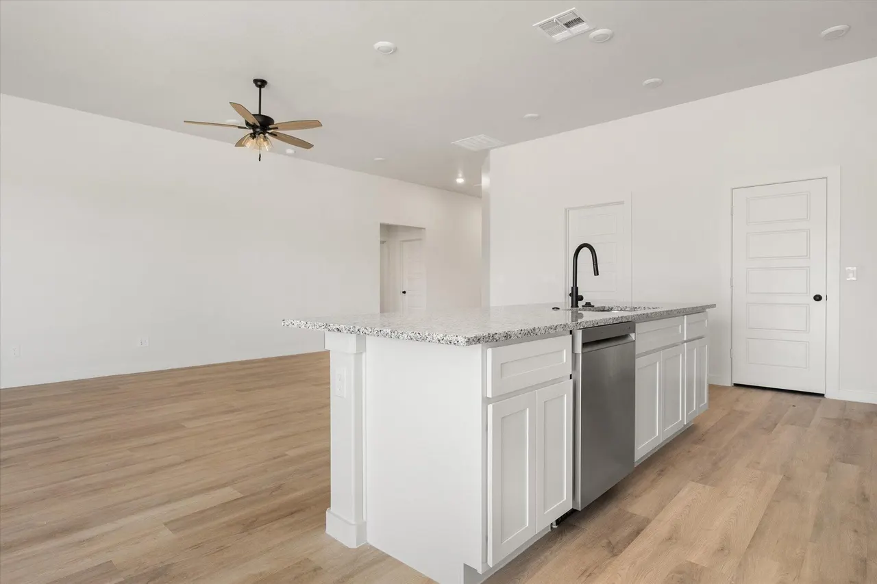 Photo 12 — 12004 Iola Drive, Lubbock, TX 79424