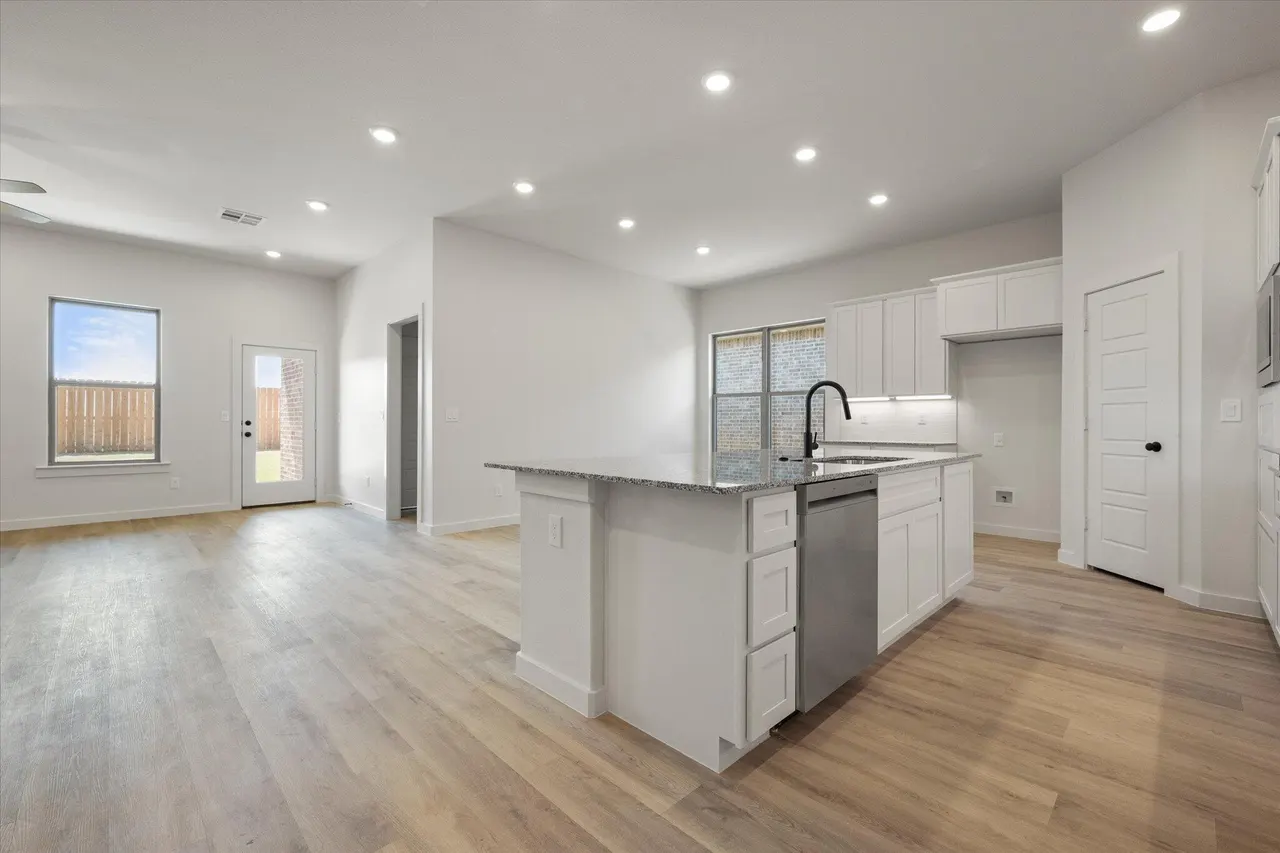 Photo 14 — 6101 121st Street, Lubbock, TX 79424
