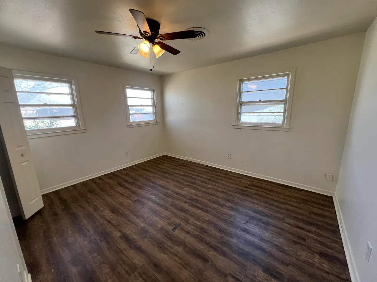Photo 14 — 1907 45th Street, Lubbock, TX 79412
