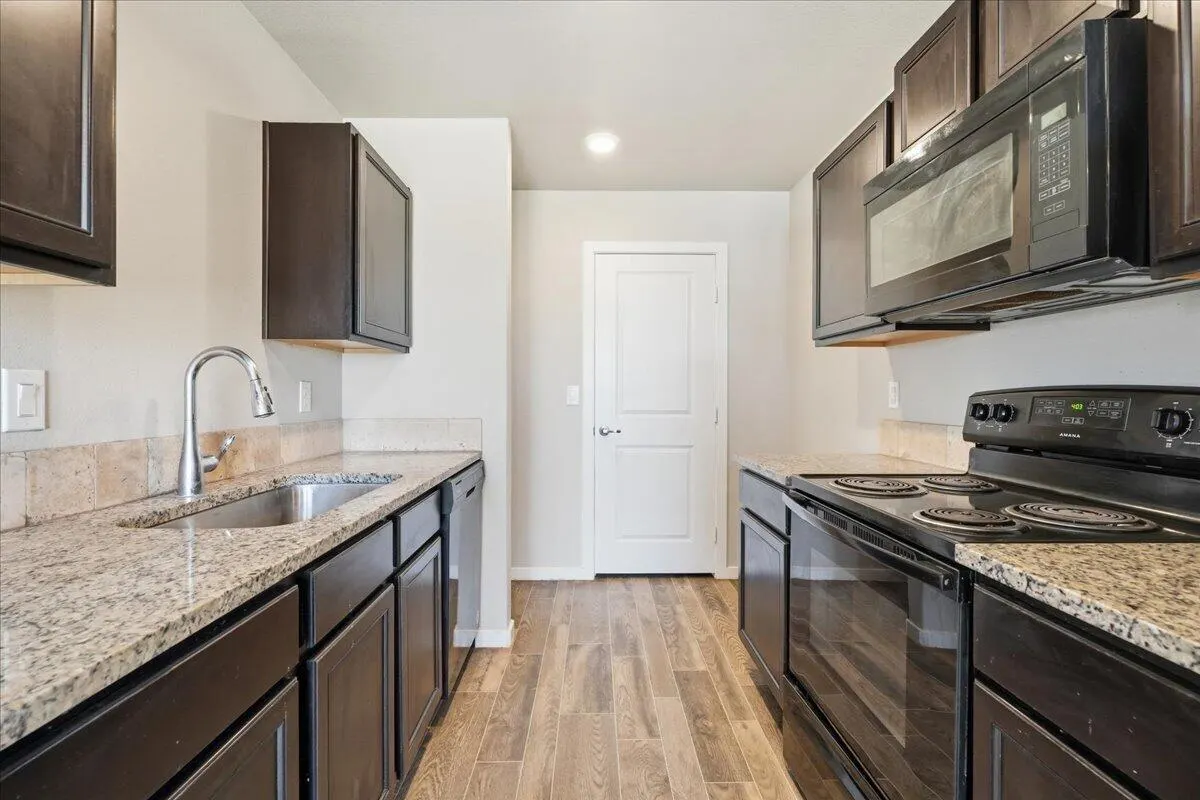 Photo 7 — 2602 Winfield Avenue, Lubbock, TX 79407