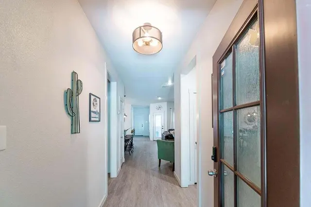Photo 5 — 2118 9th Street, Lubbock, TX 79401