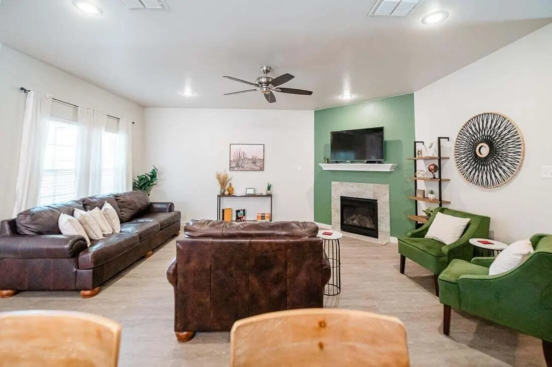 Photo 6 — 2118 9th Street, Lubbock, TX 79401