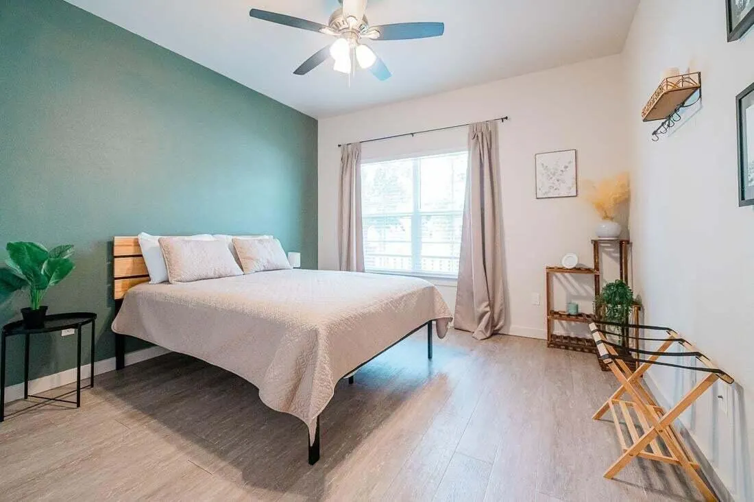 Photo 19 — 2118 9th Street, Lubbock, TX 79401