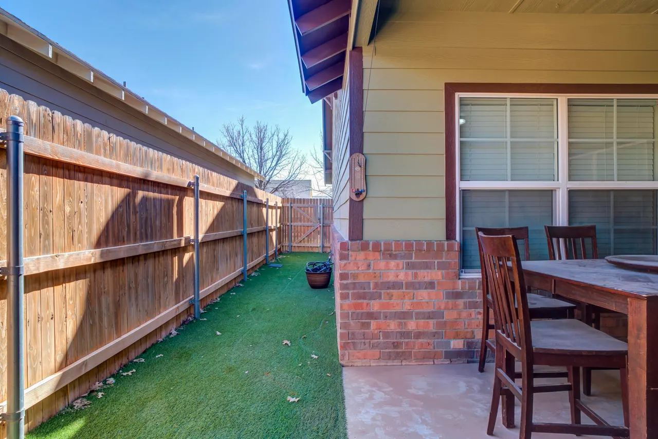 Photo 27 — 2118 9th Street, Lubbock, TX 79401